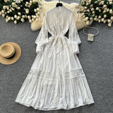 French High-End Retro Lace Splicing Pearl Single Buckle Thin Temperament Collar Lantern Sleeve Dress