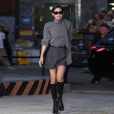 In The Autumn Of 2025, The New Women's Clothing Jennie Is The Same Casual Commuting Long-Sleeved Blouse High-Waisted Loose Shorts