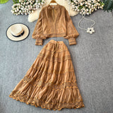 2025 Autumn Lantern Sleeve Long-Sleeved Hollow Lace Splicing Shirt + A Word Half-Dress Dress Dress Woman