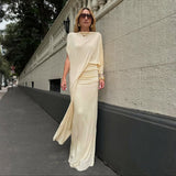 Autumn/Winter 2025 New Women's Temperament Fashion Round Collar Loose Top Folded Dress Set