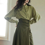 Autumn 2025 New Elegant Senior Shirt Skirt Tide French Green Asymmetric Collar Retro Suit Woman