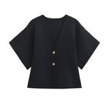 Autumn 2025 Fashion Street V-Neck Simple Knitted Coat Women's Clothing